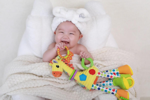 岑溪怀孕肚子咕咕叫老放屁 岑溪怀孕肚子咕咕叫老放屁